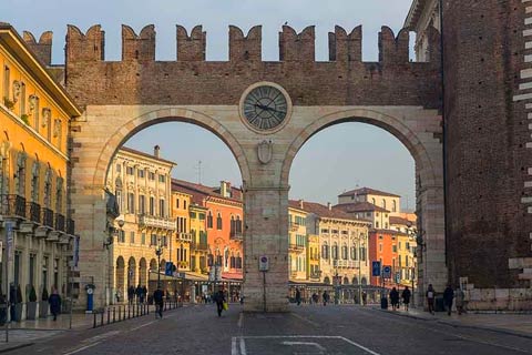Mejores zonas dónde alojarse Verona